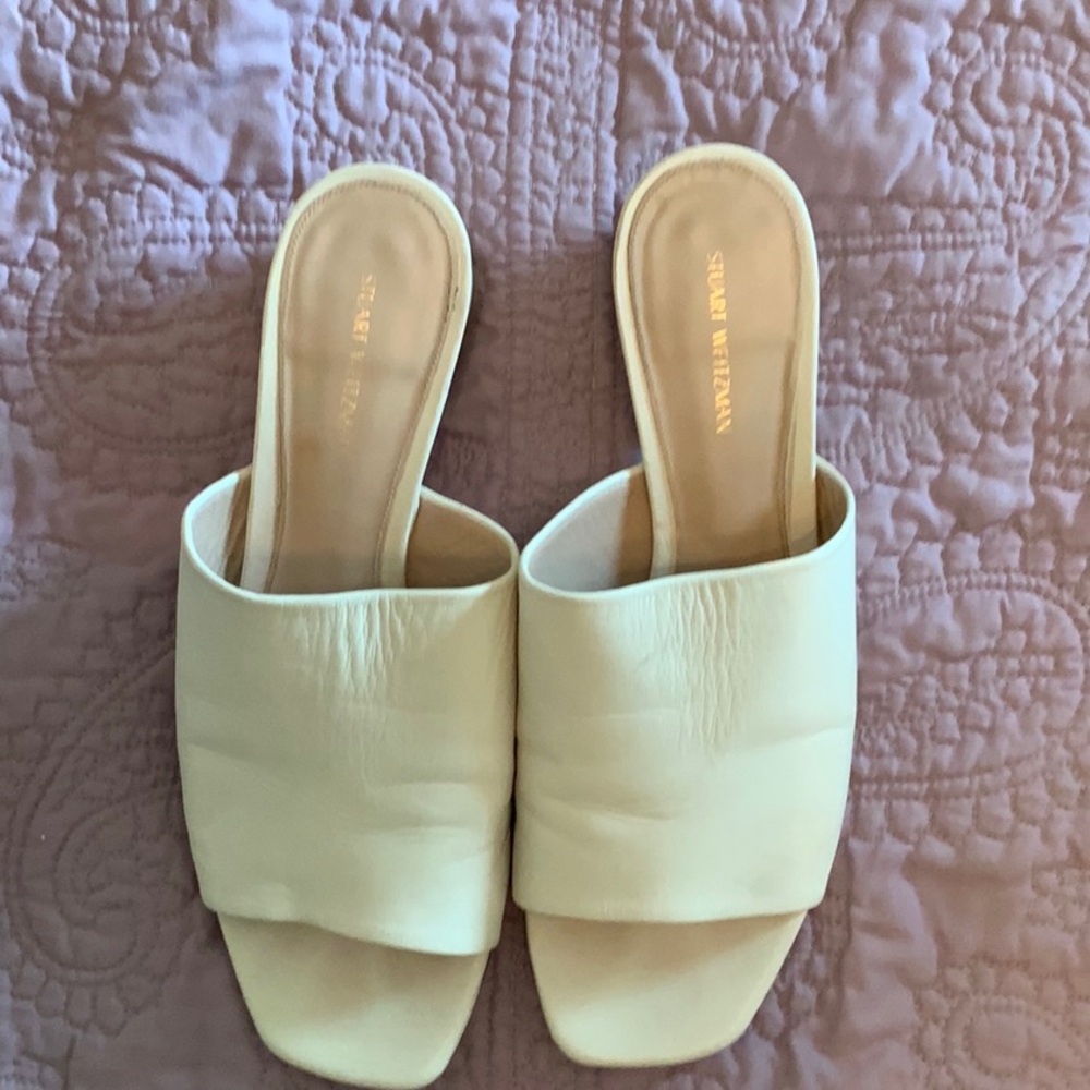 Cream Mules with Textured Strap and Flat Sole